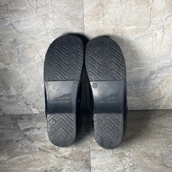 Dansko Professional Women’s Clogs - Size: 40 - Picture 8 of 10